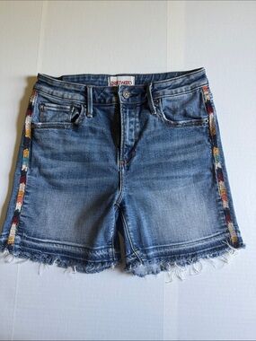 DRIFTWOOD Medium Blue Denim Shorts with Multicolor Embroidered Trim Size 26